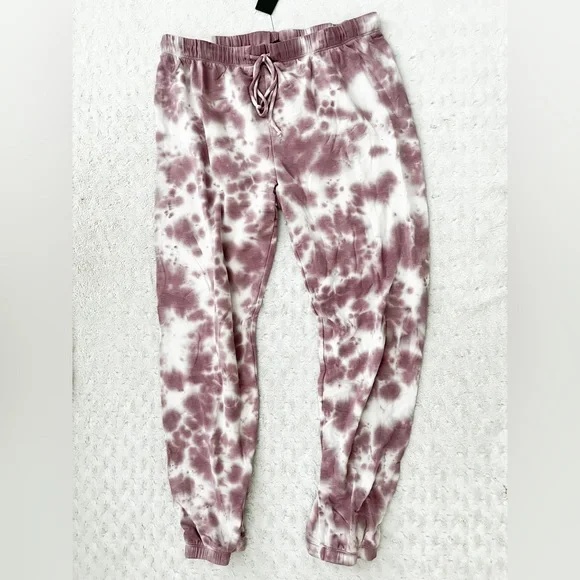 NWT- LULU’S Cozy Livin’ Vintage Berry/White Tie Dye Joggers - Picture 3 of 12